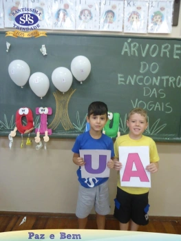 1º ano - Encontros Vocálicos 