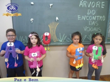 1º ano - Encontros Vocálicos 