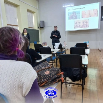 Colégio e Universidade unidos para promover novas aprendizagens
