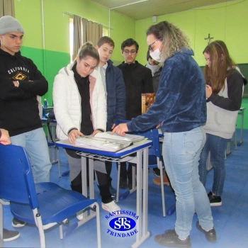 Colégio e Universidade unidos para promover novas aprendizagens
