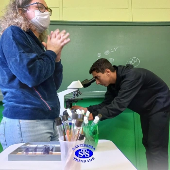 Colégio e Universidade unidos para promover novas aprendizagens