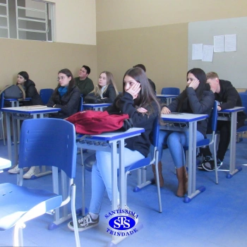 Colégio e Universidade unidos para promover novas aprendizagens