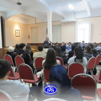 Roda de Chimarrão com o historiador Rossano Cavalari | Ensino Médio 