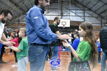 Homenagens aos pais dos alunos do Infantil 5 e do 1º ano