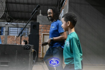 Homenagens aos pais dos alunos do Infantil 5 e do 1º ano