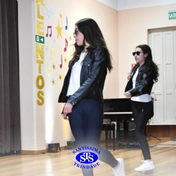 Show de Talentos celebra as habilidades dos alunos e promove momentos de descontração
