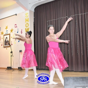 Show de Talentos celebra as habilidades dos alunos e promove momentos de descontração