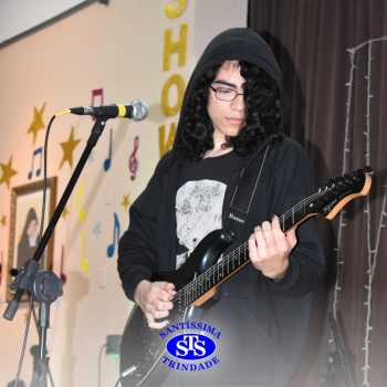 Show de Talentos celebra as habilidades dos alunos e promove momentos de descontração