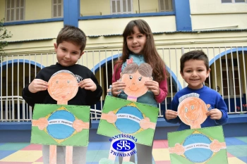 Alunos confeccionam boneco alusivo à Independência do Brasil | Inf. 5