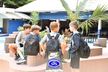 Alegria e reencontros marcam a volta às aulas 2024