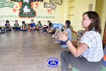 Contação de história sobre a vida de um autista com Tatiele Morais