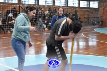 Alunos do Ensino Médio participam de Olimpíada Cultural