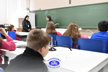 Fases da vida são estudadas através de atividades práticas | 2º ano