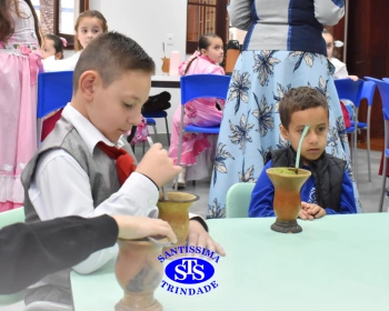 Oficina do Chimarrão no 1º ano