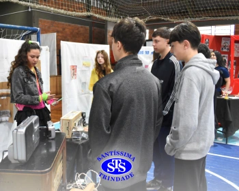 Feira de Ciências do 7º ano recebe vários visitantes