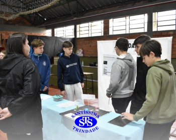 Feira de Ciências do 7º ano recebe vários visitantes