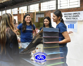 Feira de Ciências do 7º ano recebe vários visitantes