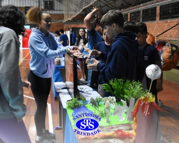 Feira de Ciências do 7º ano recebe vários visitantes