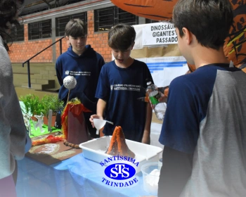 Feira de Ciências do 7º ano recebe vários visitantes