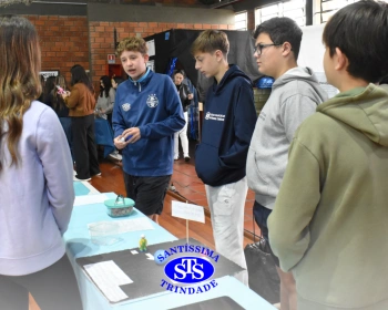 Feira de Ciências do 7º ano recebe vários visitantes
