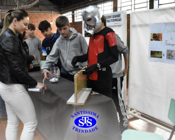 Feira de Ciências do 7º ano recebe vários visitantes