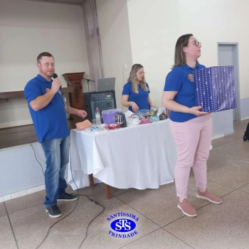 Profissionais do Colégio recebem homenagem especial 