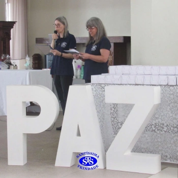 Profissionais do Colégio recebem homenagem especial 