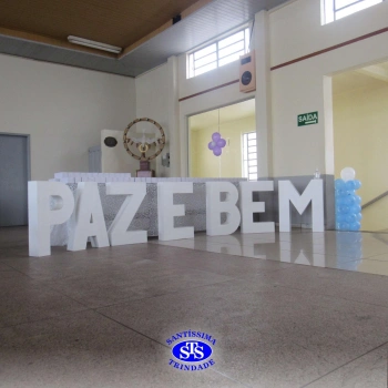 Profissionais do Colégio recebem homenagem especial 