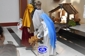 Alunos de 3º, 4º e 5º ano participam de Celebrações de Natal