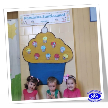 Infantil 2 e 3: aniversário do Colégio