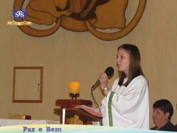 Celebração Eucarística com os Profissionais do Colégio. 