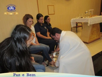 Celebração Eucarística com os Profissionais do Colégio. 