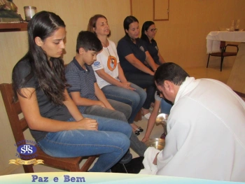 Celebração Eucarística com os Profissionais do Colégio. 