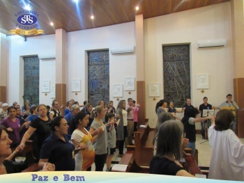 Celebração Eucarística com os Profissionais do Colégio. 