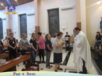 Celebração Eucarística com os Profissionais do Colégio. 