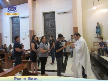 Celebração Eucarística com os Profissionais do Colégio. 