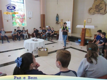 Celebração Pascal - 3ª série EM, 6º ano 3 e 7º ano 1
