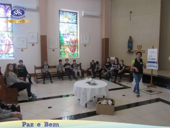 Celebração Pascal - 3ª série EM, 6º ano 3 e 7º ano 1