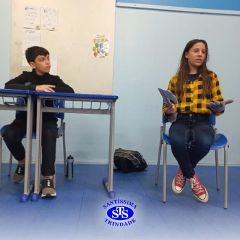 Alunos do 7º ano julgam Lobo Mau durante Júri Simulado