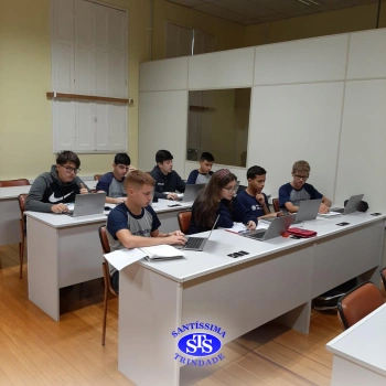 Tecnologias digitais são utilizadas na revisão de conteúdos | 9º ano