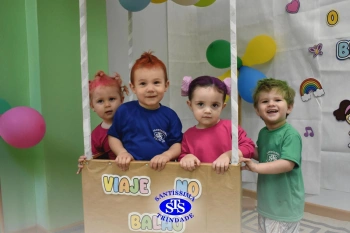 Alunos participam de atividades alusivas ao Dia da Criança 