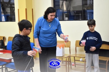 Alunos participam de atividades alusivas ao Dia da Criança 