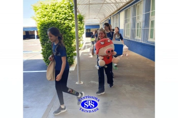 Alunos participam de atividades alusivas ao Dia da Criança
