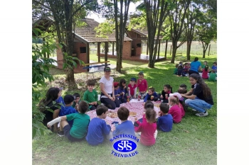 Alunos participam de atividades alusivas ao Dia da Criança