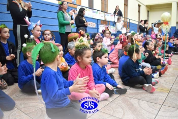 Desfile do Cabelo Maluco na Educação Infantil