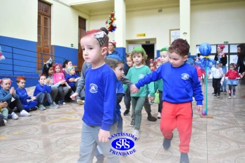 Desfile do Cabelo Maluco na Educação Infantil