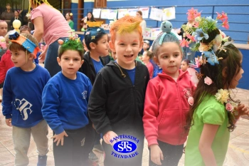Desfile do Cabelo Maluco na Educação Infantil