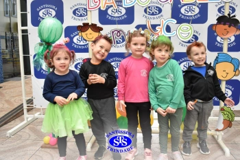 Desfile do Cabelo Maluco na Educação Infantil
