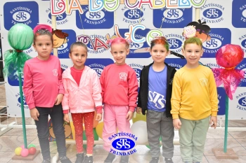 Desfile do Cabelo Maluco na Educação Infantil