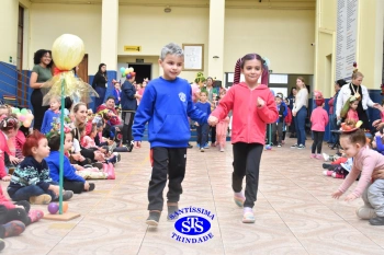 Desfile do Cabelo Maluco na Educação Infantil
